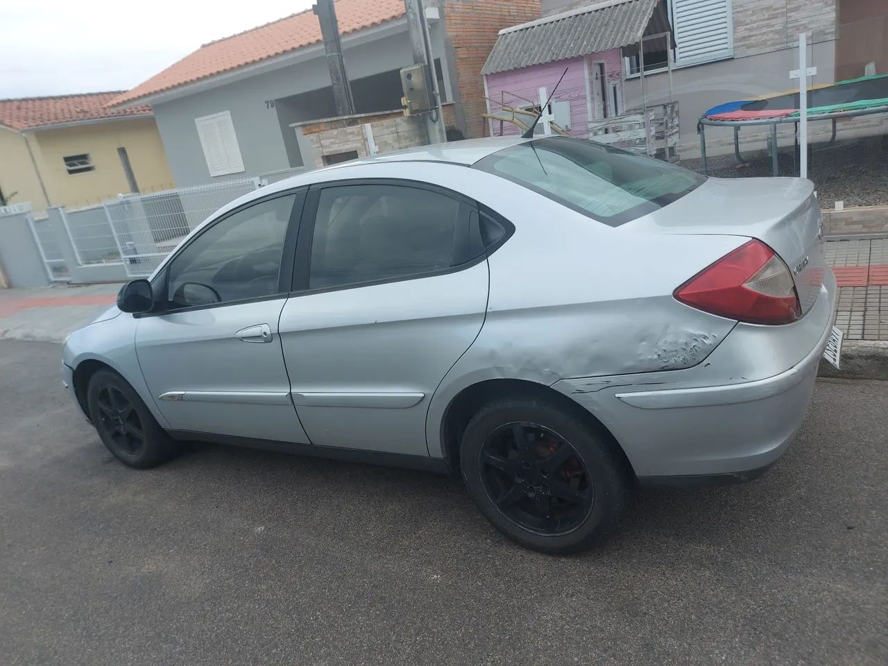 Caoa Chery Cielo CIELO Sedan 1.6 16V 119cv 4p 2011