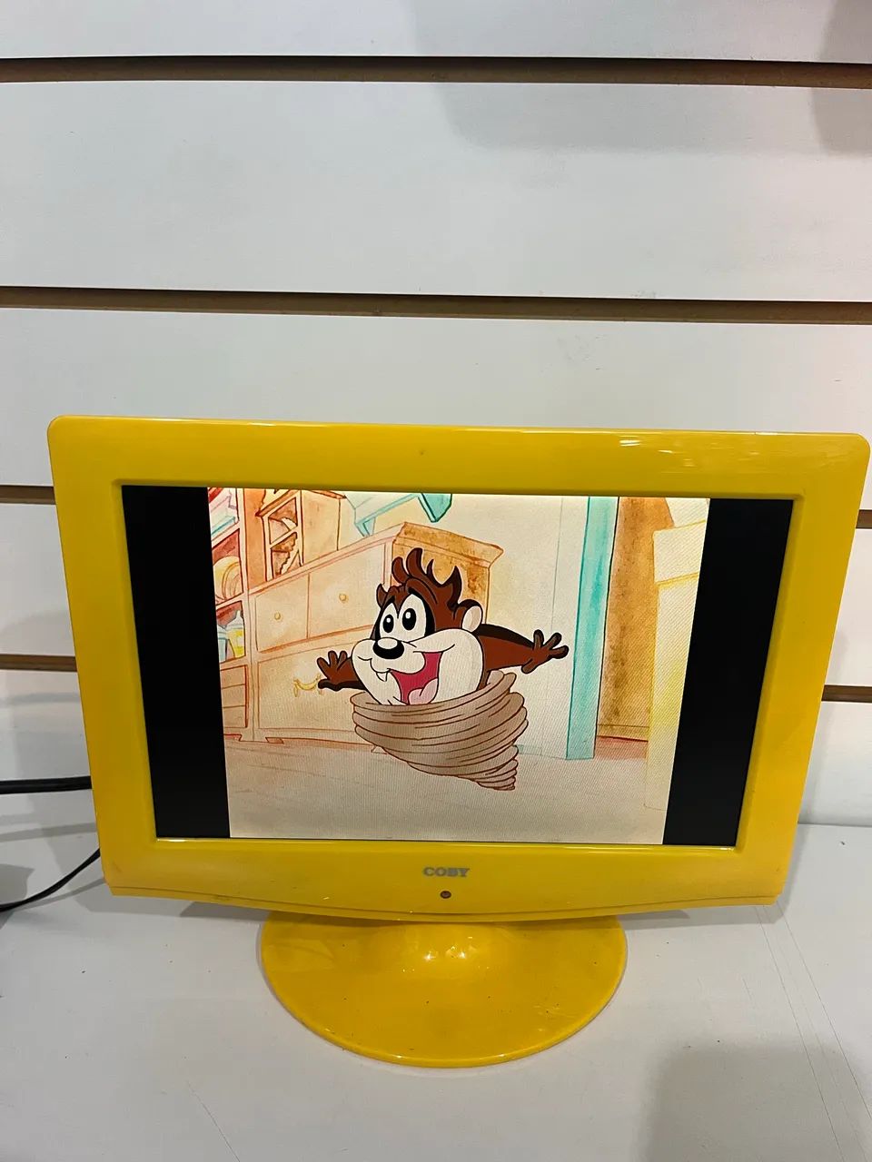 Tv lcd coby 12 polegadas 