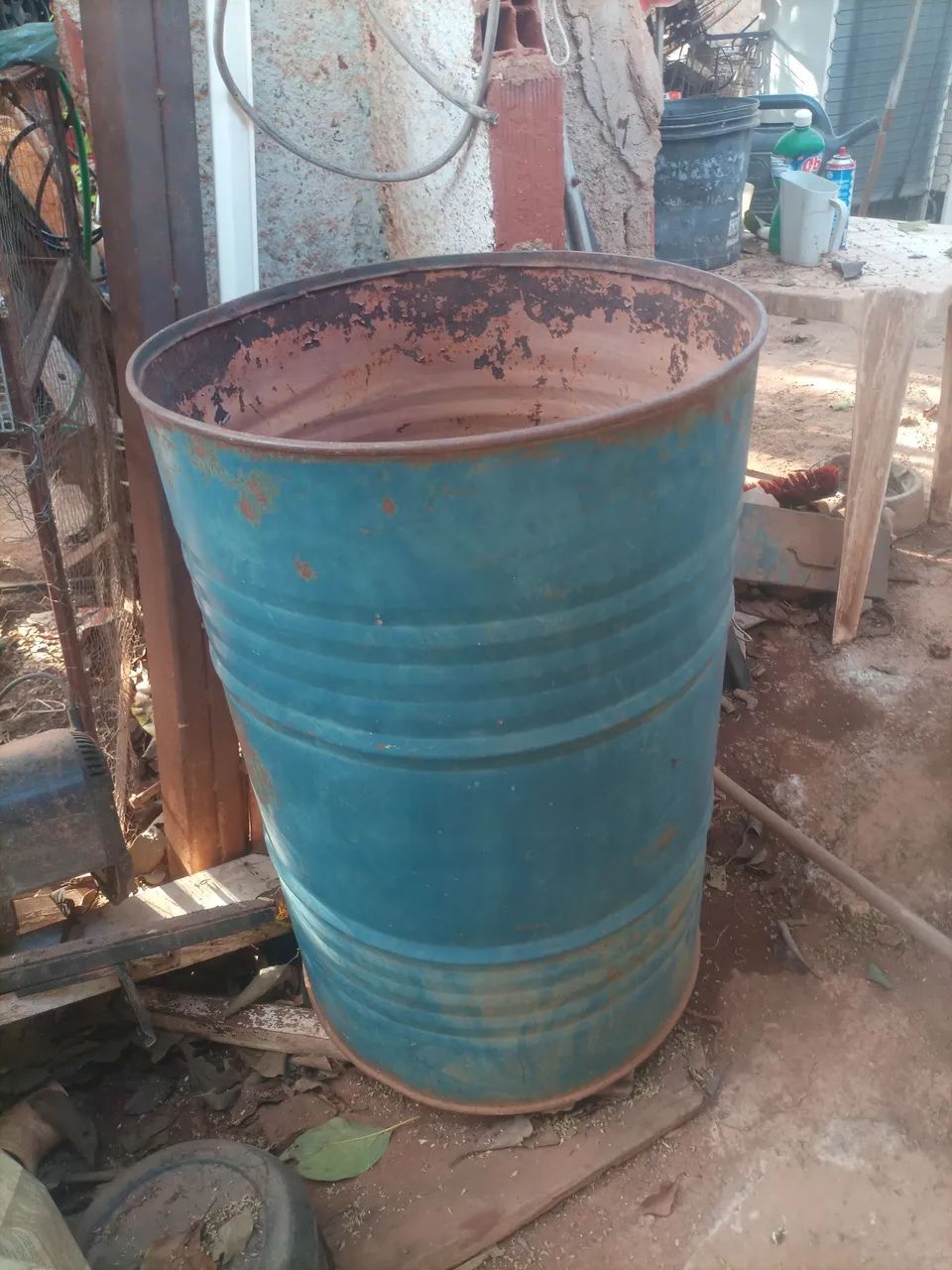 Tambor de ferro de 200 l