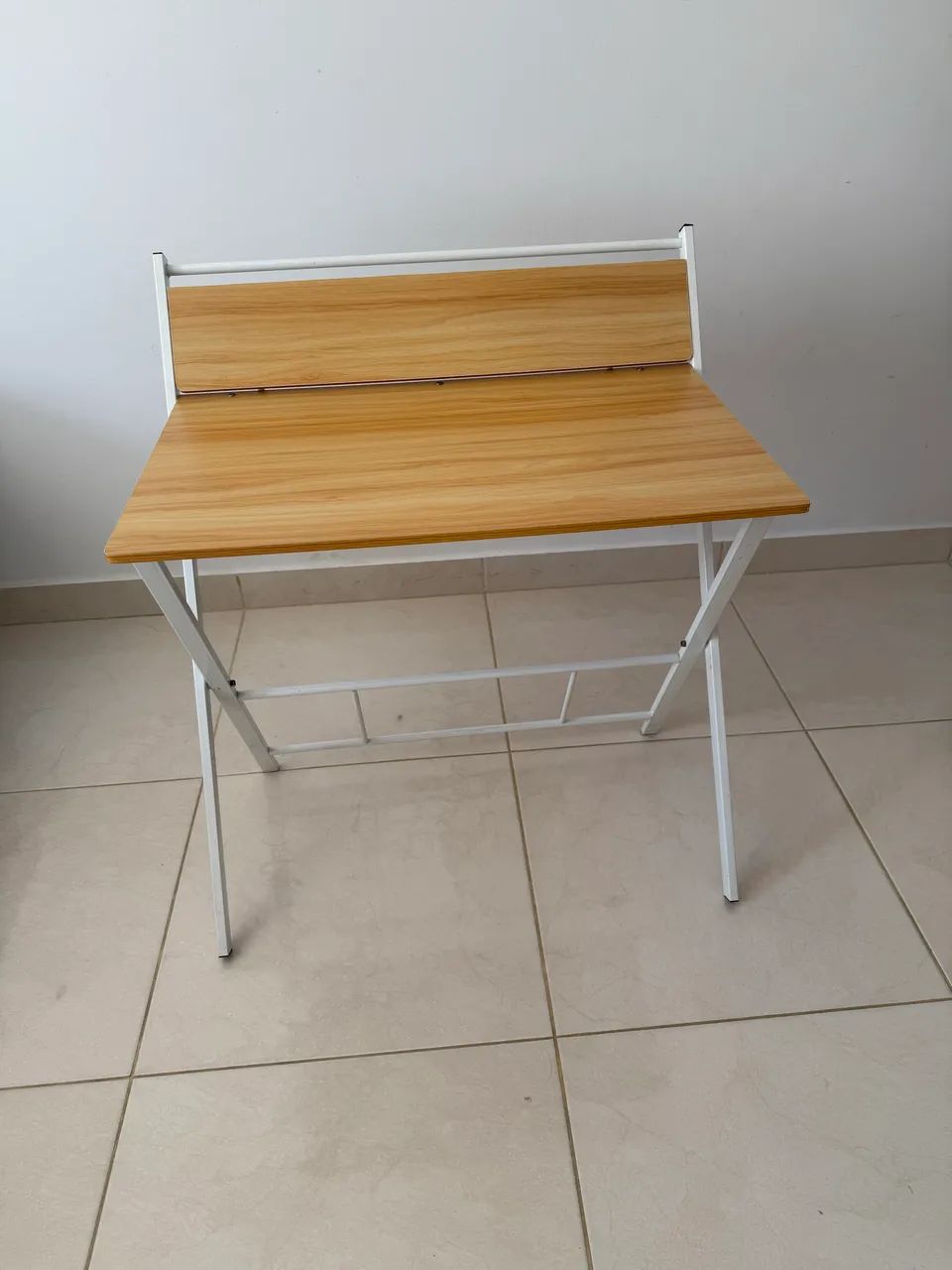 Mesa desmontável portátil para estudo e trabalho470069692041144322