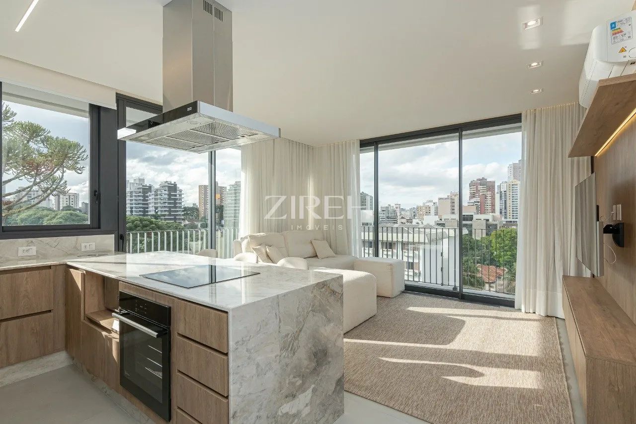 APARTAMENTO À VENDA COM 2 QUARTOS NO VAZ BATEL