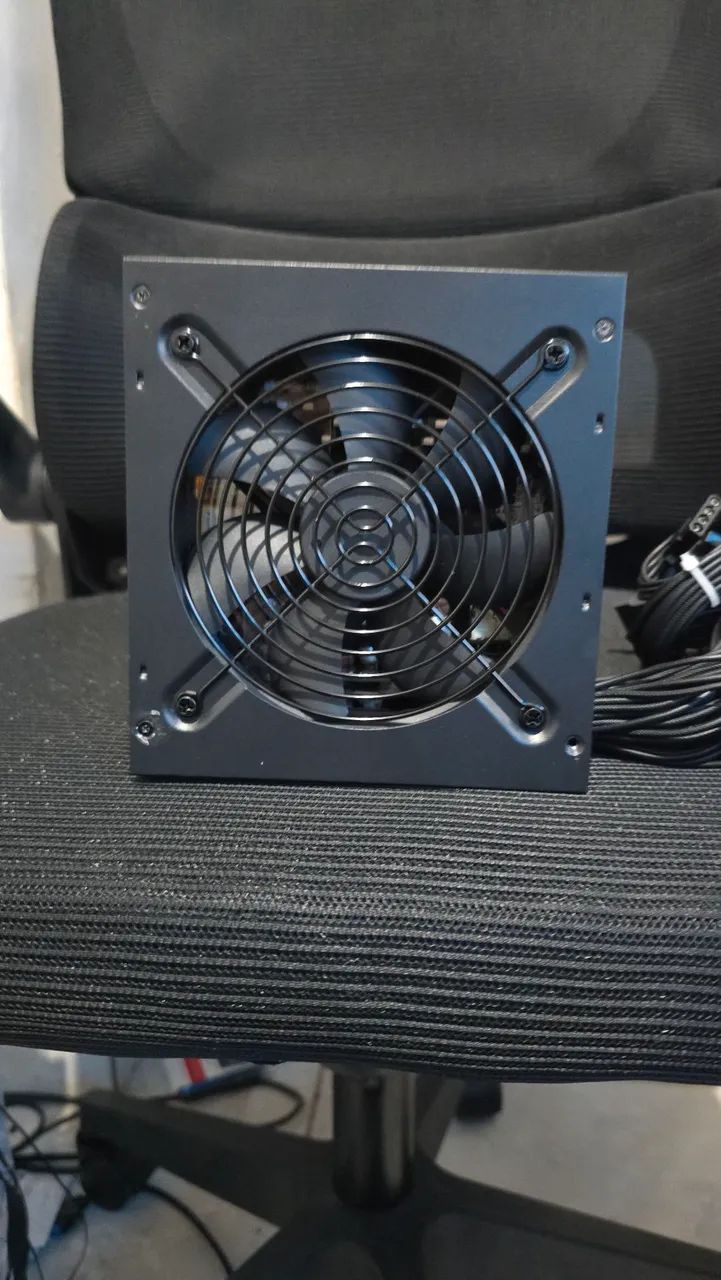 Fonte Cooler Master MWE Gold 750 V3 - Foto 3