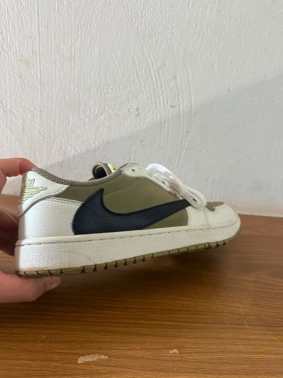 Travis Scott x Air Jordan - Foto 3