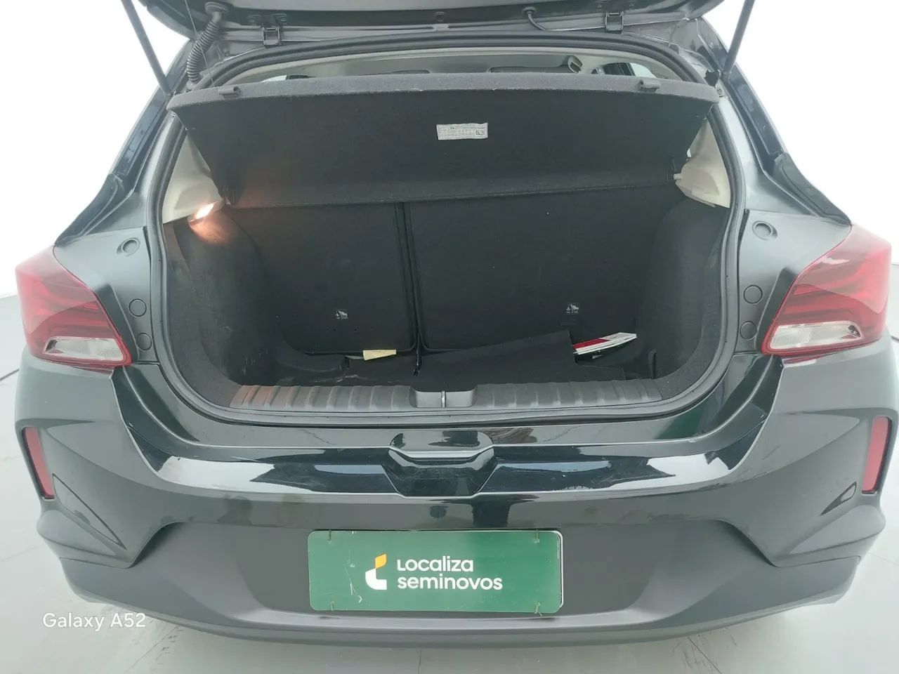 Chevrolet Onix Hatch 1.0 12V Flex Mec. 4P, foto 9 de 18