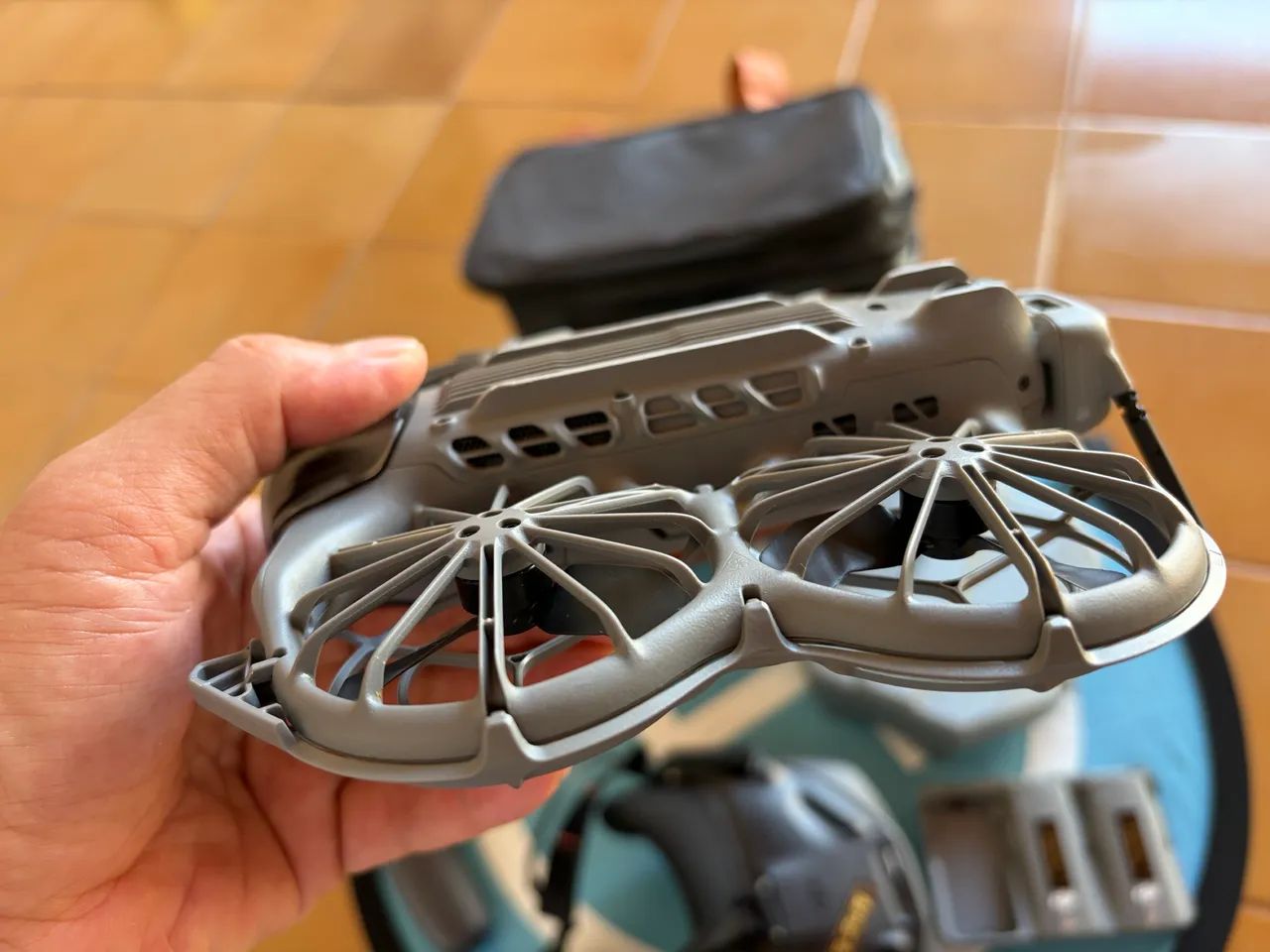 Drone DJI Neo 2 Kit Flymore FPV - Foto 5