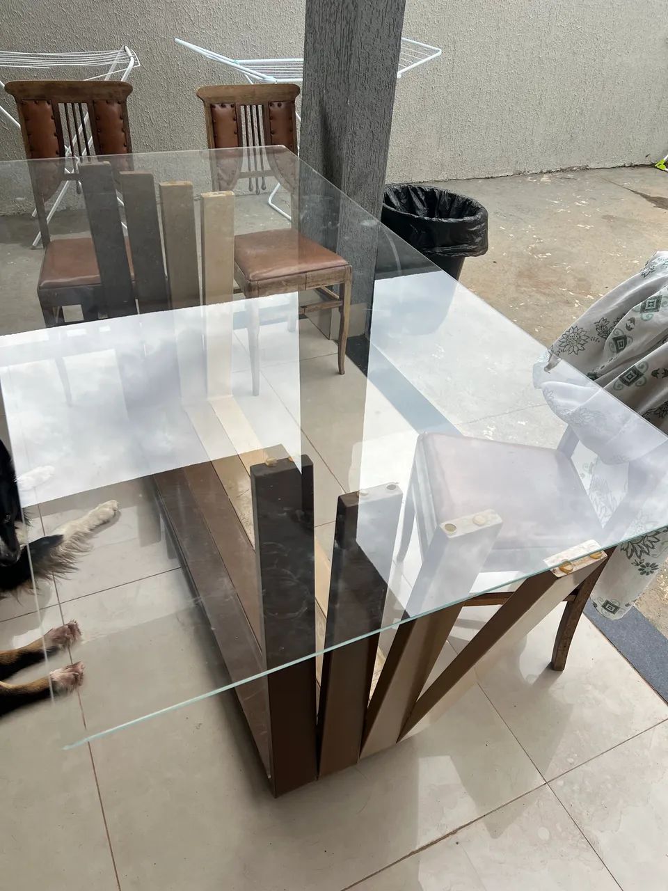 Mesa de 6 lugares de vidro 