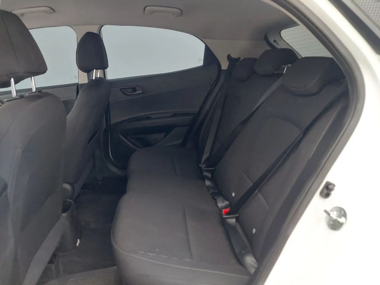 Hyundai HB20 Comfort Plus 1.0 Flex 12V Mec., foto 17 de 18