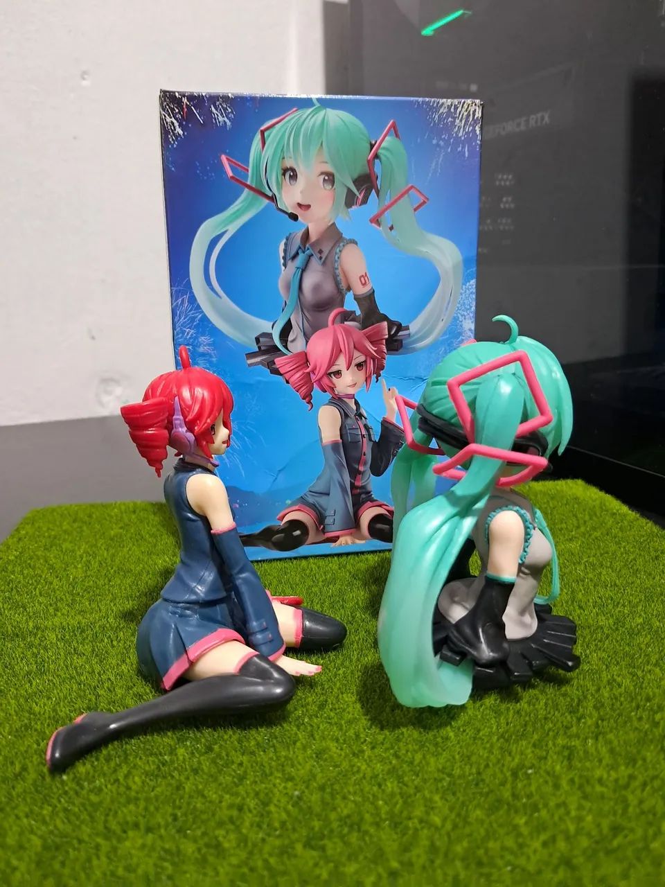 Kit Action Figure Hatsune Miku & Kasane Teto 11cm - Foto 5
