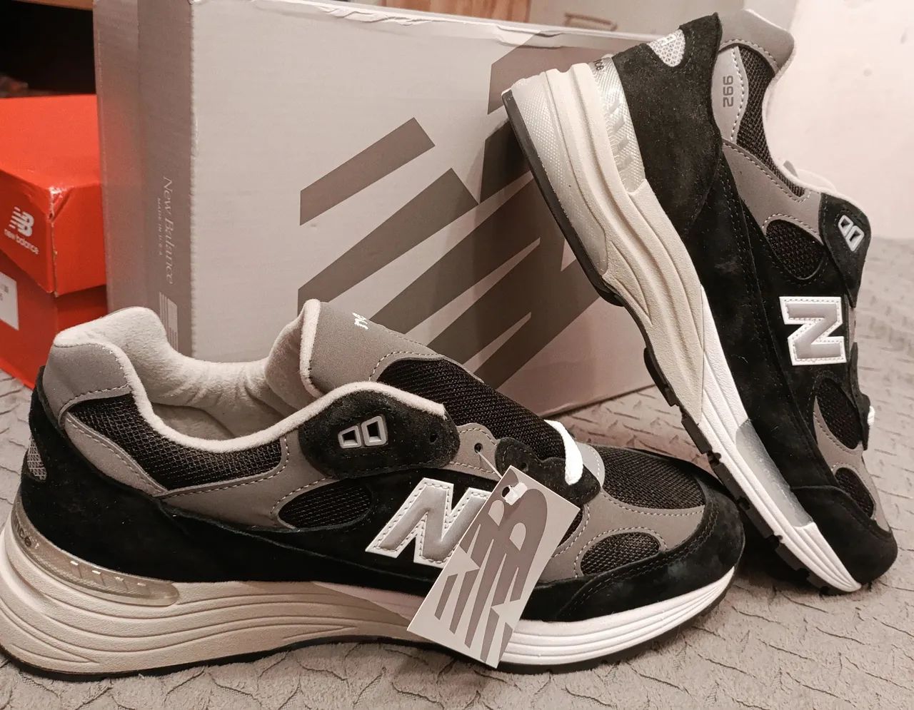 Tênis new balance original .