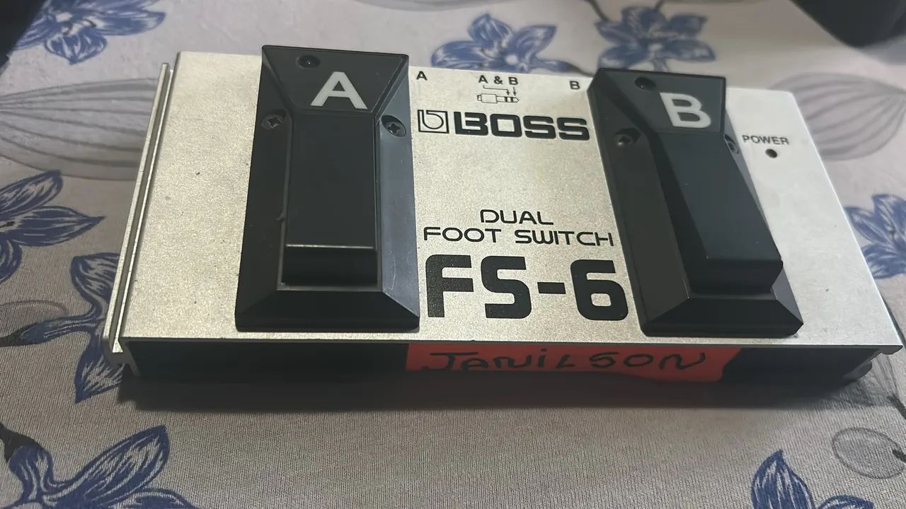 Pedal footswitch Boss FS-6  - Foto 3