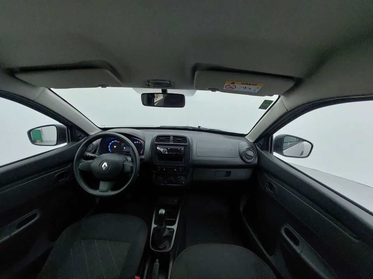 Renault Kwid 1.0 Zen, foto 15 de 18