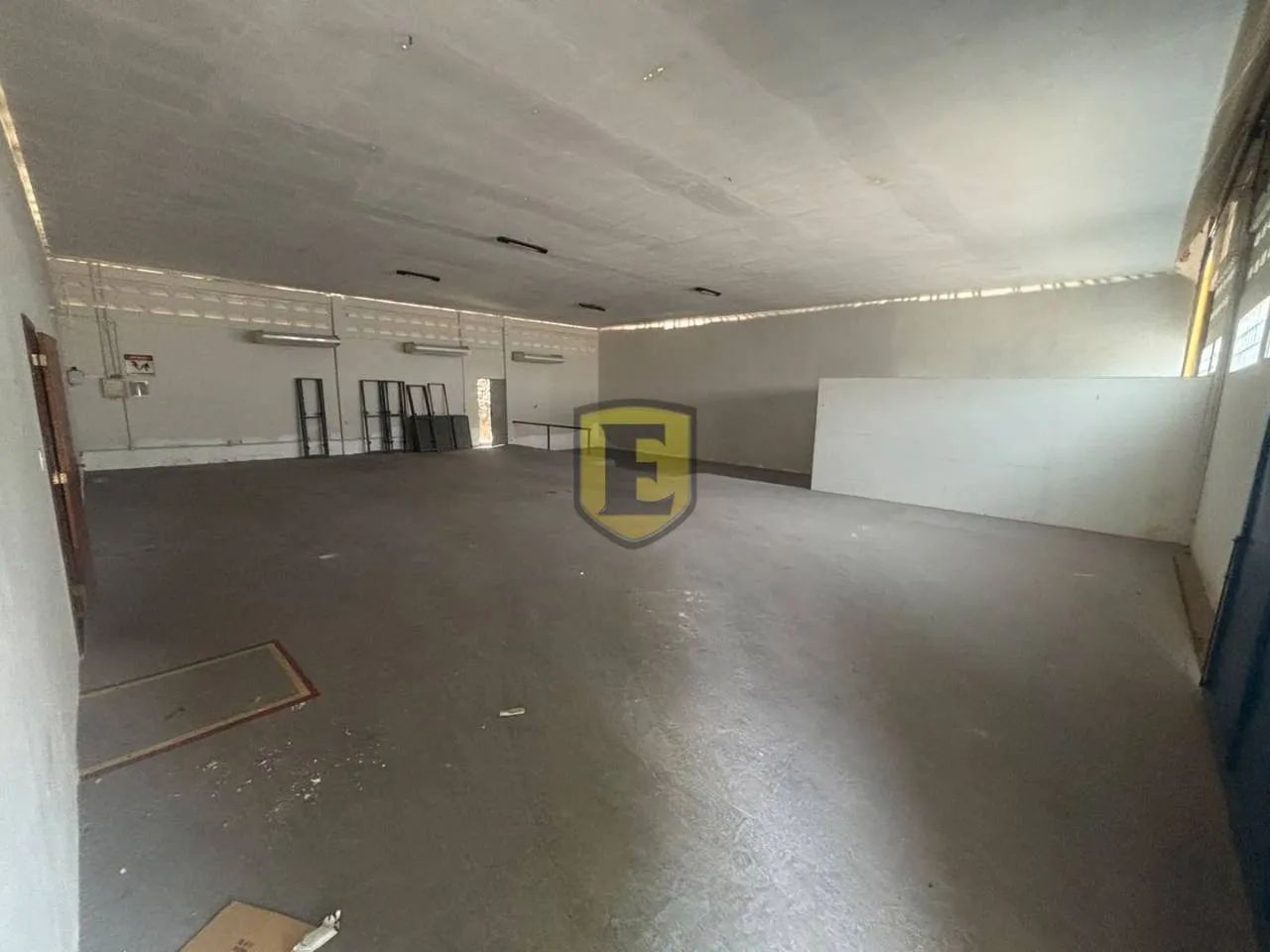 LOCAÇÃO  GALPÃO  400m² | ANGELIM - Foto 2