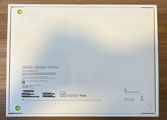 MacBook Pro M5 - Chip Pro - 24Gb 1Tb - Foto 2