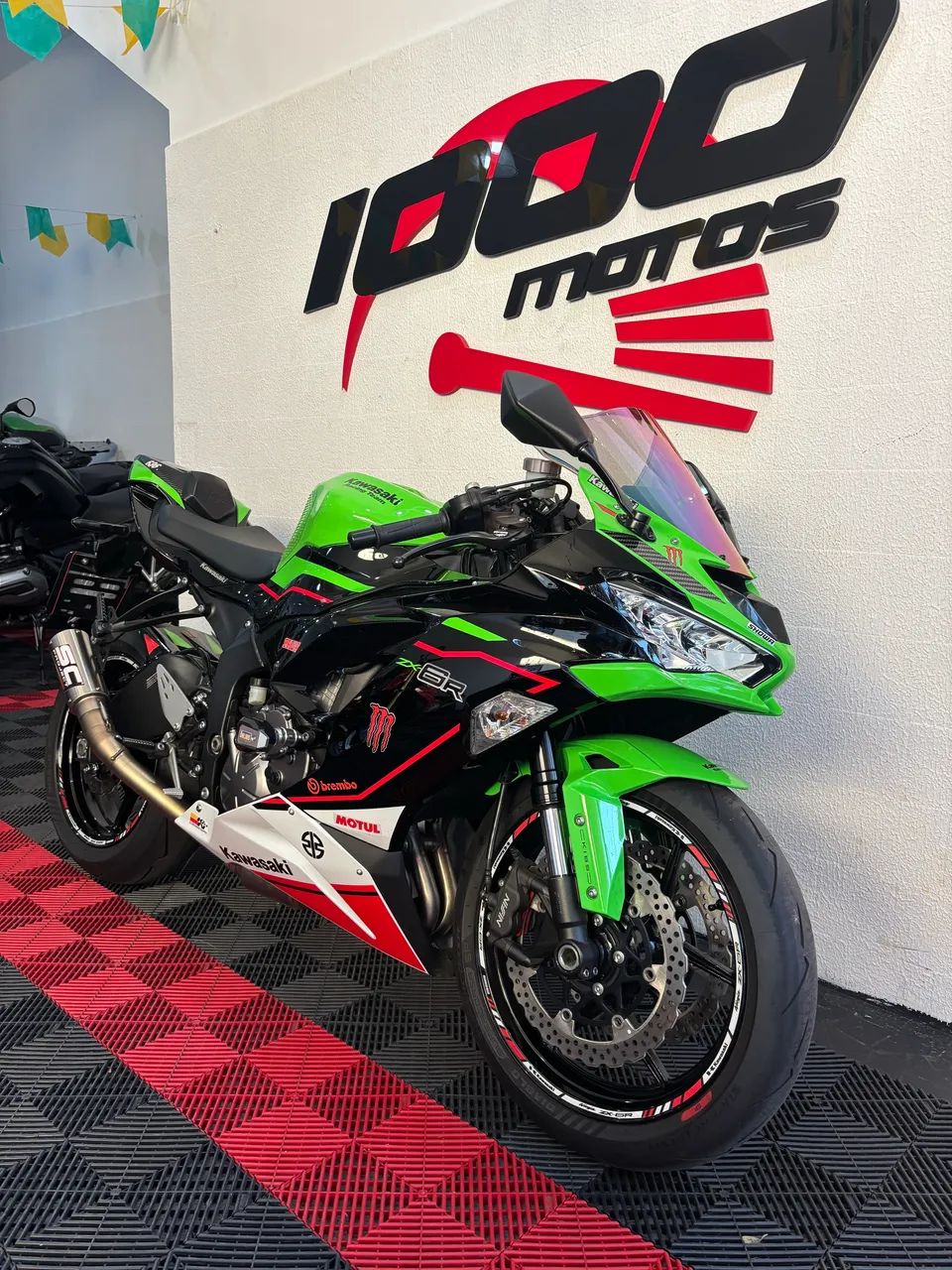 Kawasaki Zx-6r 636cc 2021 - 1511335887 | OLX