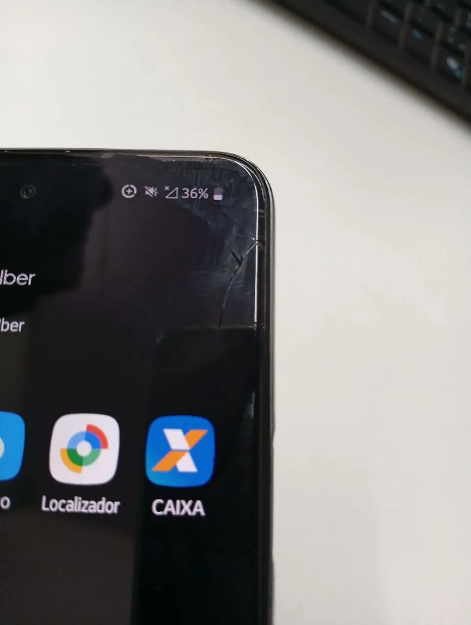 Vendo LG 64g  bem conservado ZAP *99