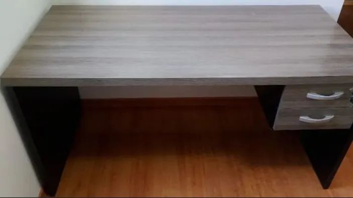Mesa de escritório 