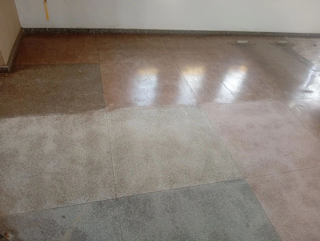 Polimento piso de marmorite  - Foto 2