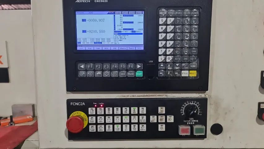 Torno CNC Romi Mazak Cosmos 10G Retrofitado - Máquinas para