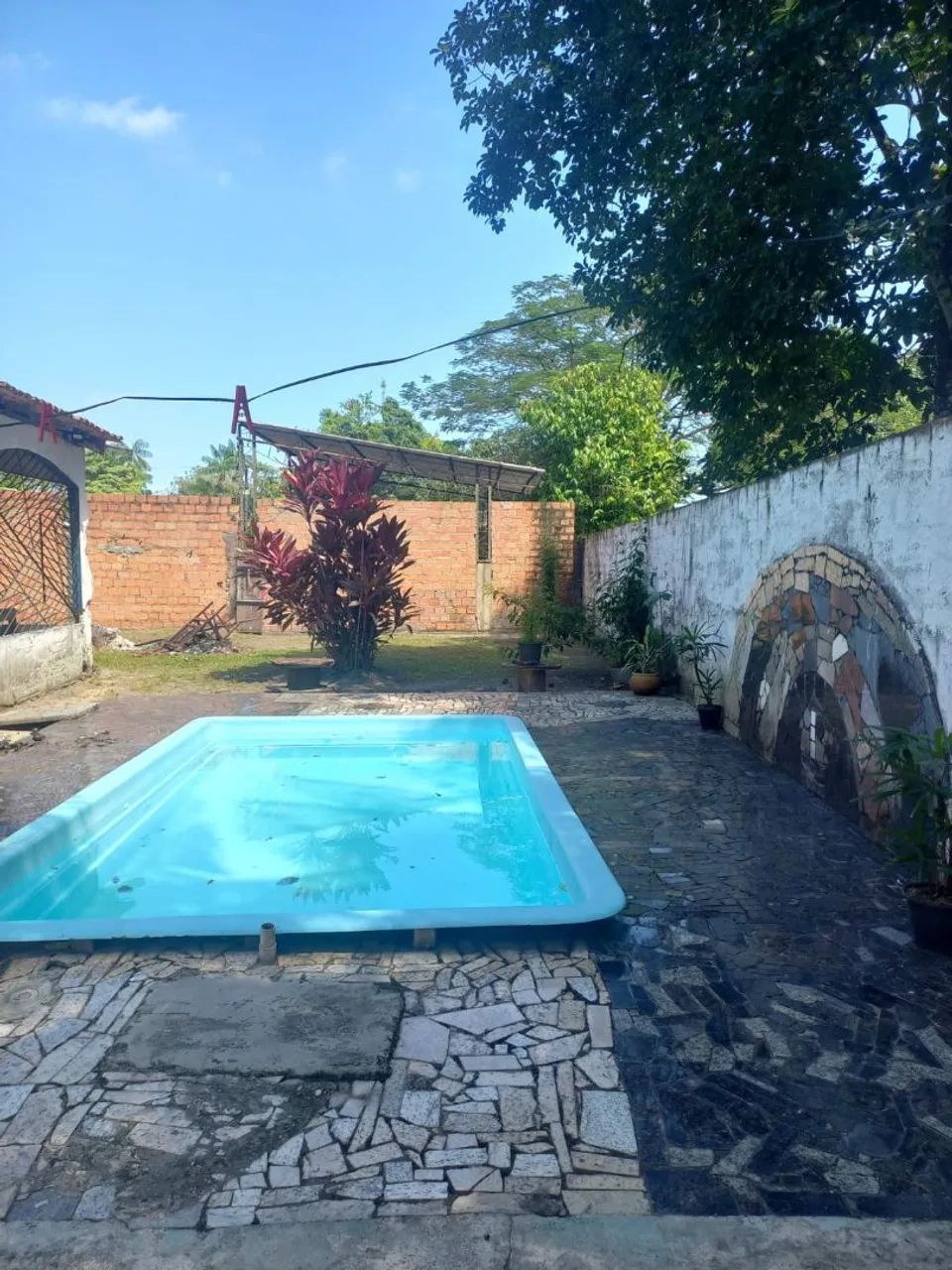 CASA A VENDA NO CURUÇAMBÁ 
