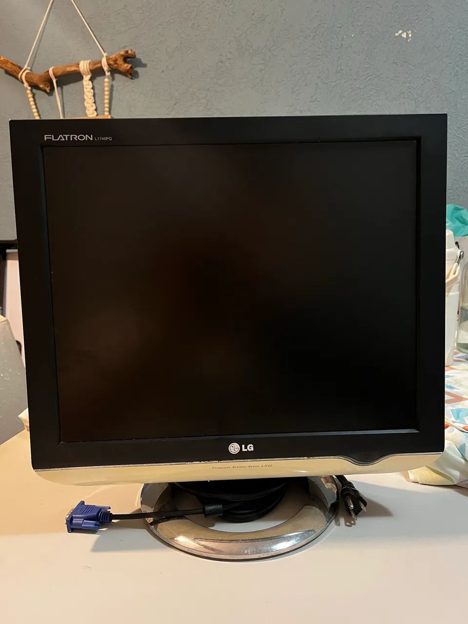 Monitor LG 17?