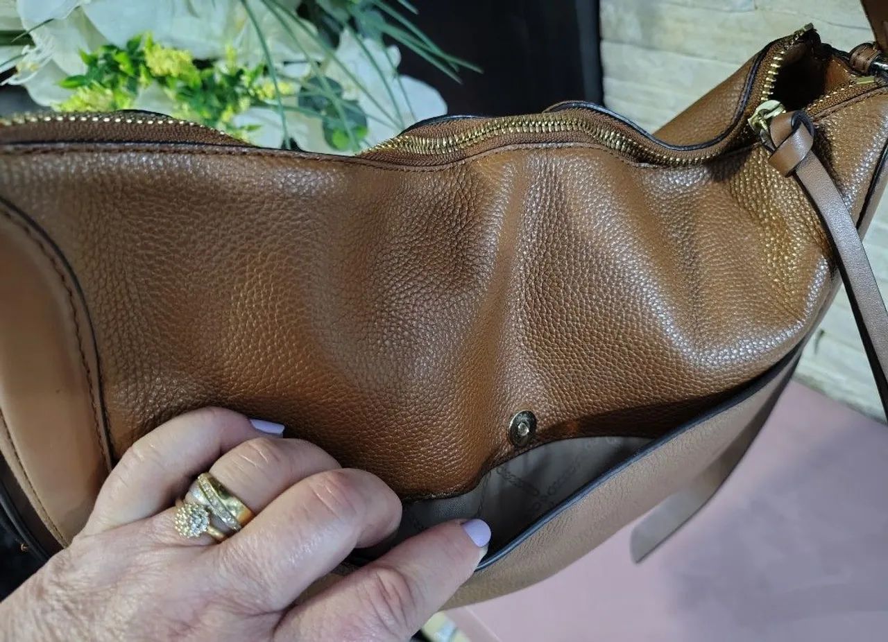 Bolsa Michael kors (negociável,,) - Foto 3