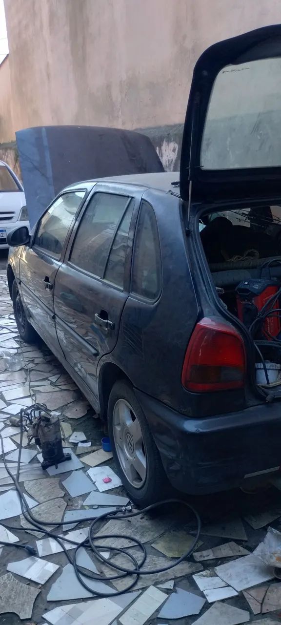 Volkswagen Gol Geração II 1.0 16V 70cv MI Gasolina Mec. (1000) 2P 1999