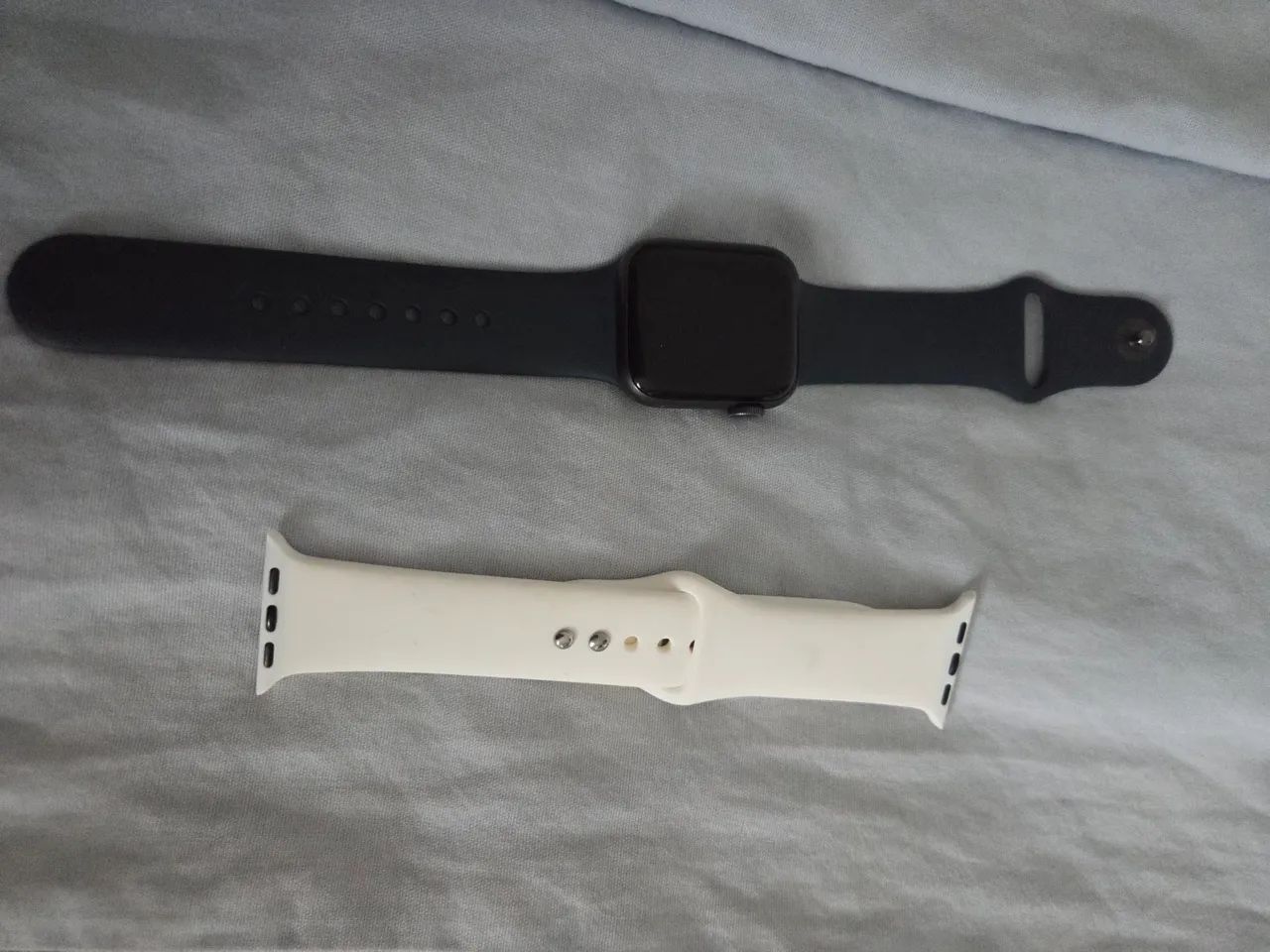 Iphone 11 128GB + apple watch SE 40mm