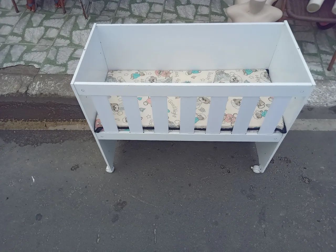 Vendo berço com colchão  - Foto 3