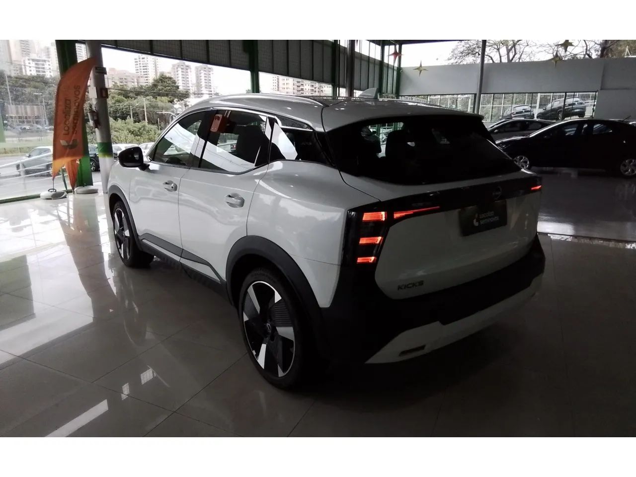 Nissan Kicks 1.0 Turbo Exclusive, foto 7 de 12