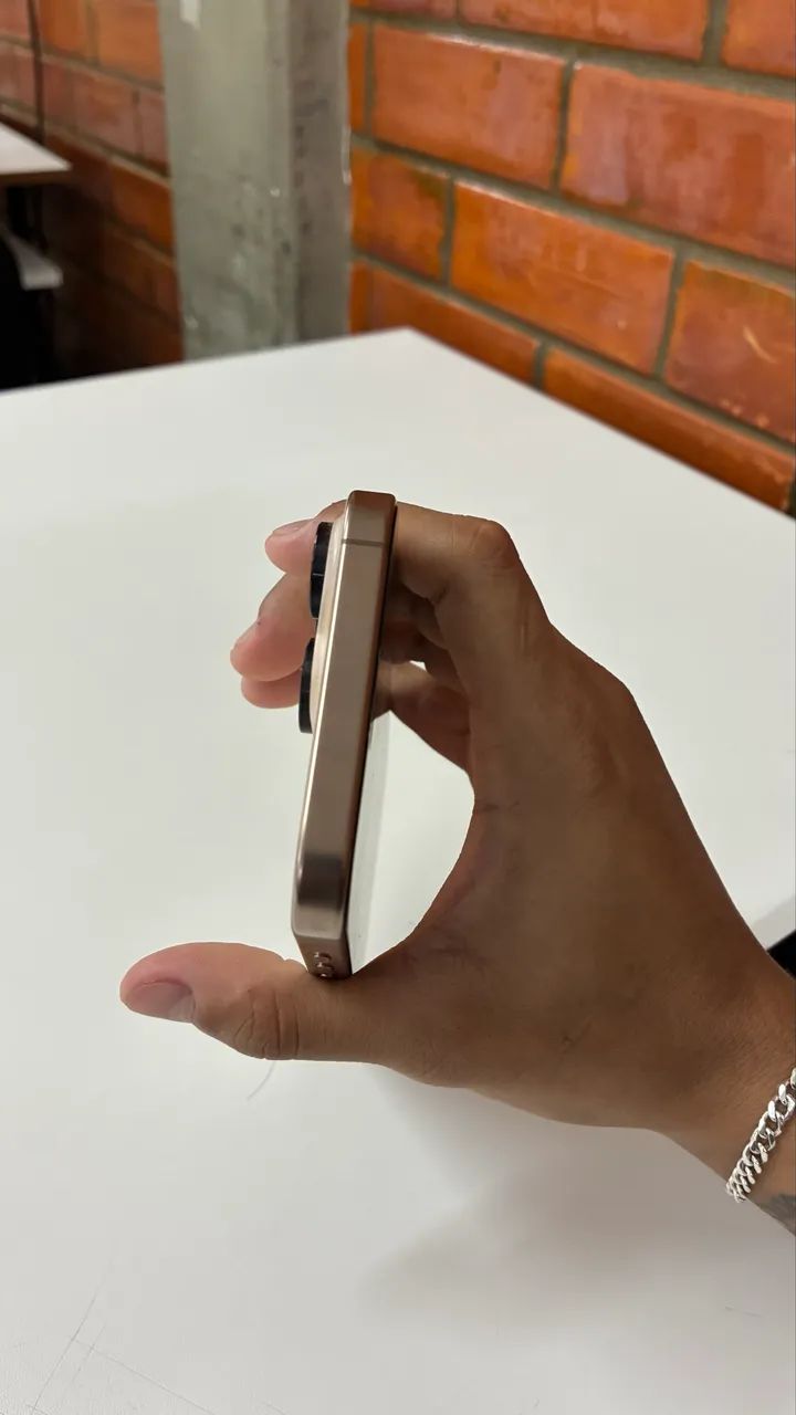 Iphone 16 pro max 256gb - Foto 4