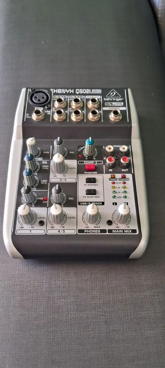 Mesa behringer INTERFACE Xenyx Q502 usb  - Foto 4