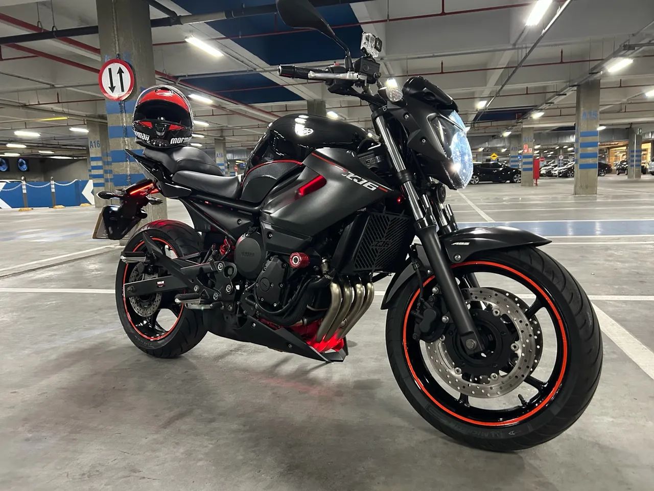 Xj6 
