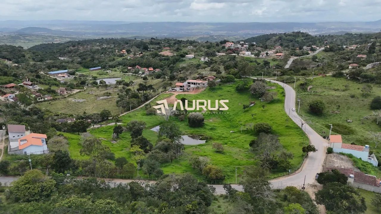 Área de 2.5ha no centro da Serra Negra, com água e vista. - Foto 4