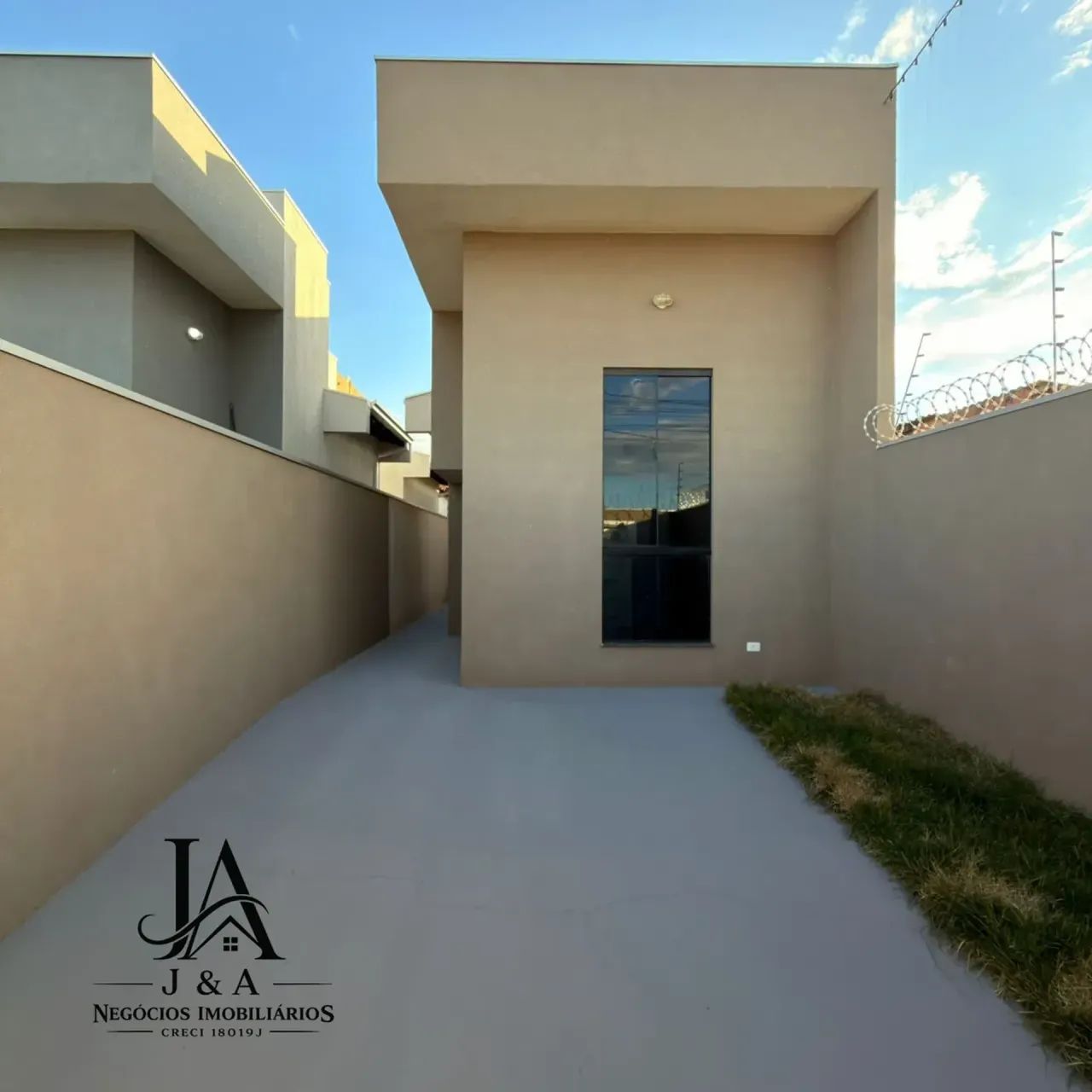 Casa com 3 quartos sendo 1 suíte no Nova Lima/Parque Iguatemi
