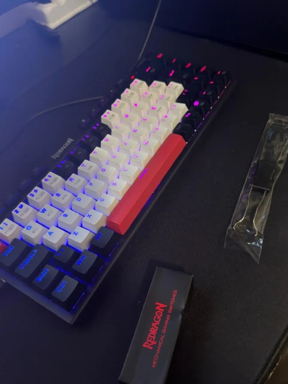 Teclado Mêcanico Redragon - Three Mode - Foto 4