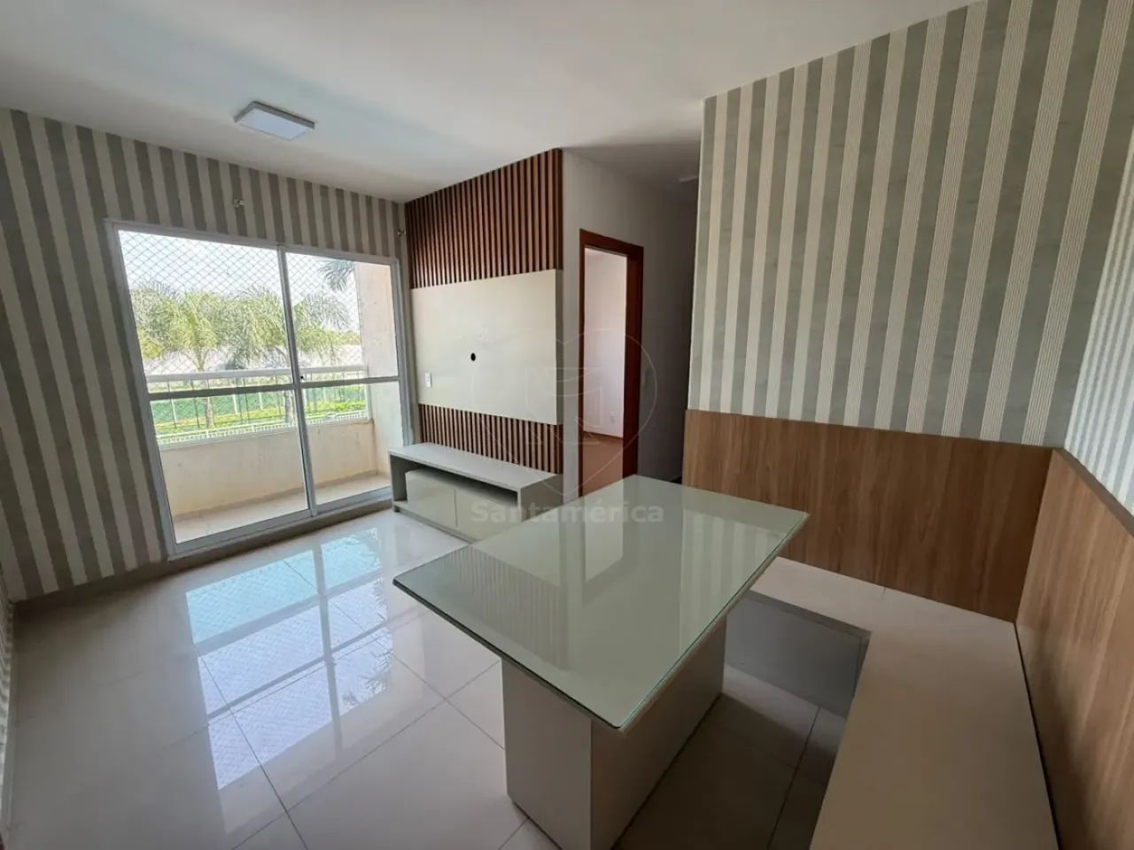 Apartamento para locação com 2 quartos no Edifício Lago Maggiore, Zona Leste de Londrina - Foto 2