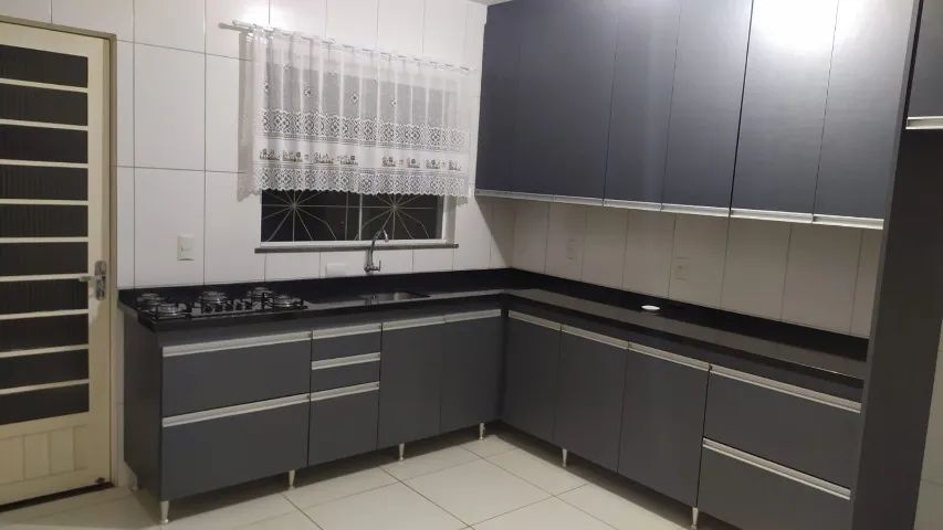 Alugo Sobrado em Uvaranas - Foto 3