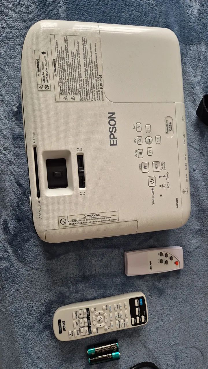 Projetor Epson PowerLite S41+ ? Com Bolsa, Controles e Cabo ? Ótimo Estado! - Foto 3