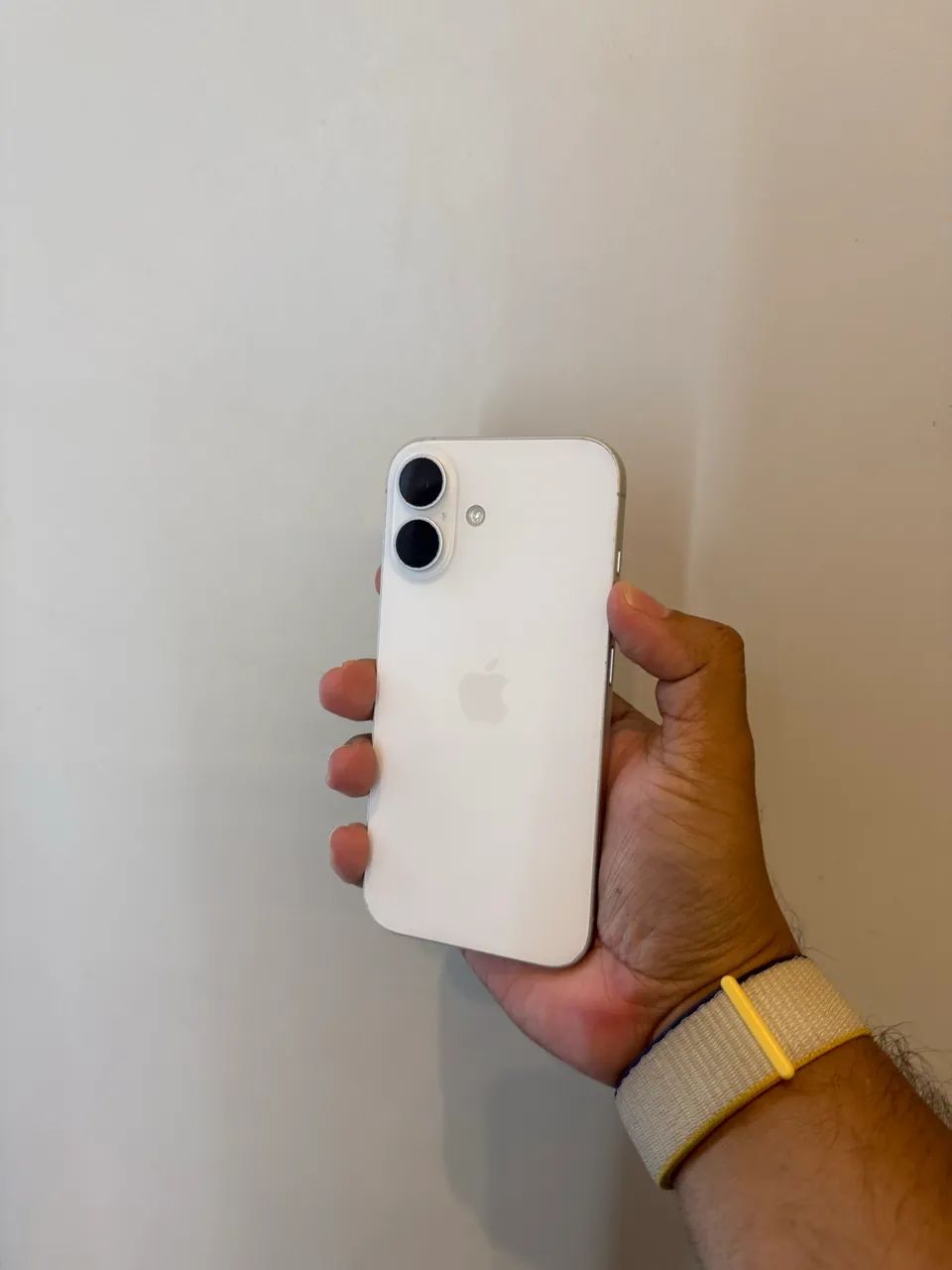 iPhone 16  - Foto 3
