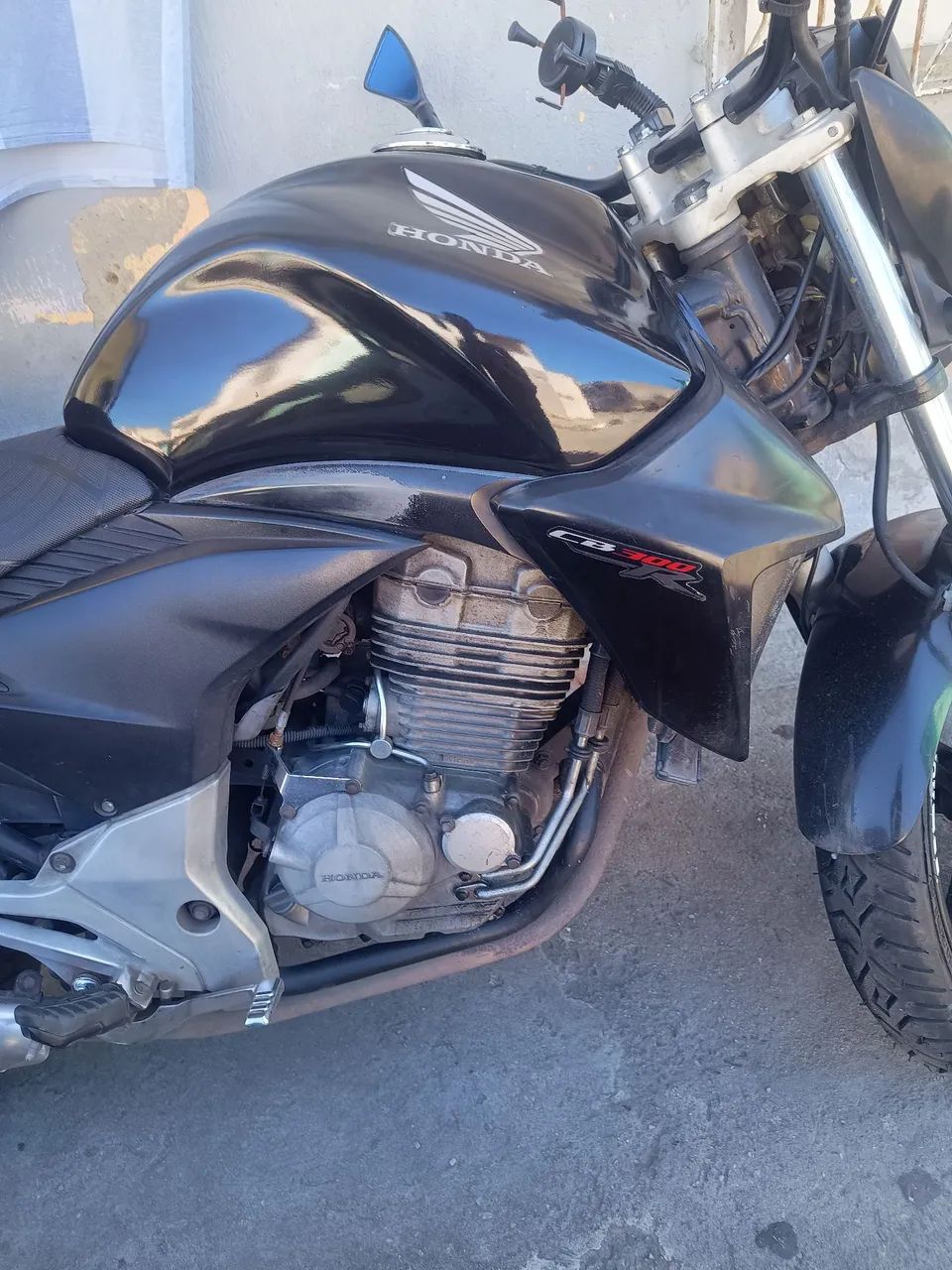 CB300R ANO 2013 PRETA - Foto 2