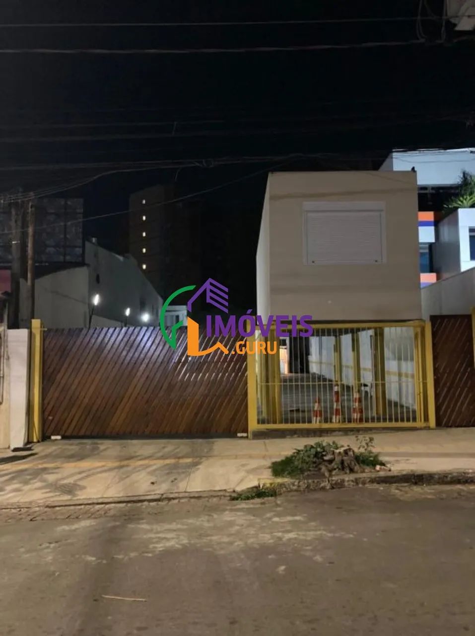 AREA - PINHEIROS - SP