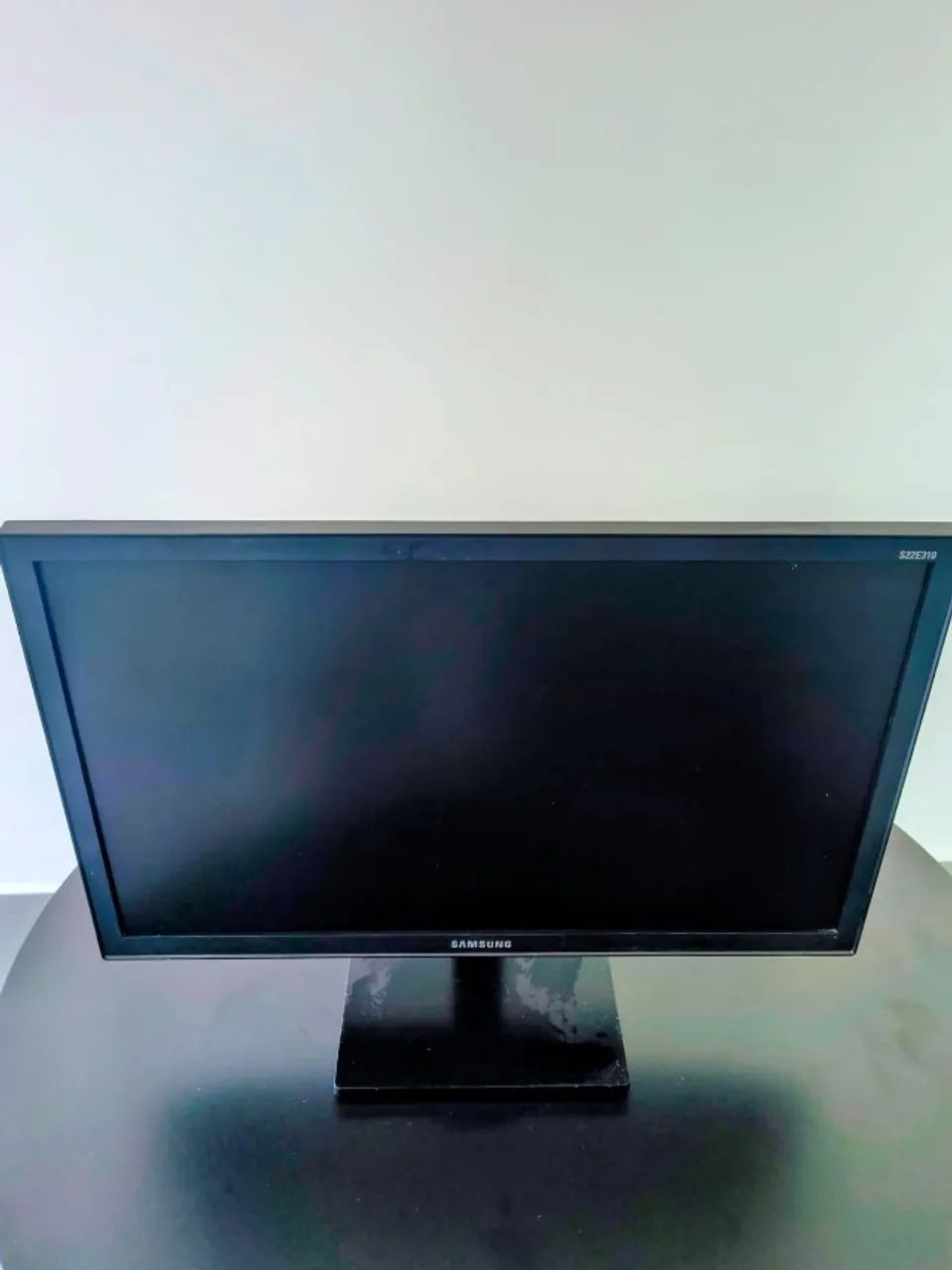 Monitor Samsung S22E310 LED 21,5" Full HD - Excelente Estado - Foto 3