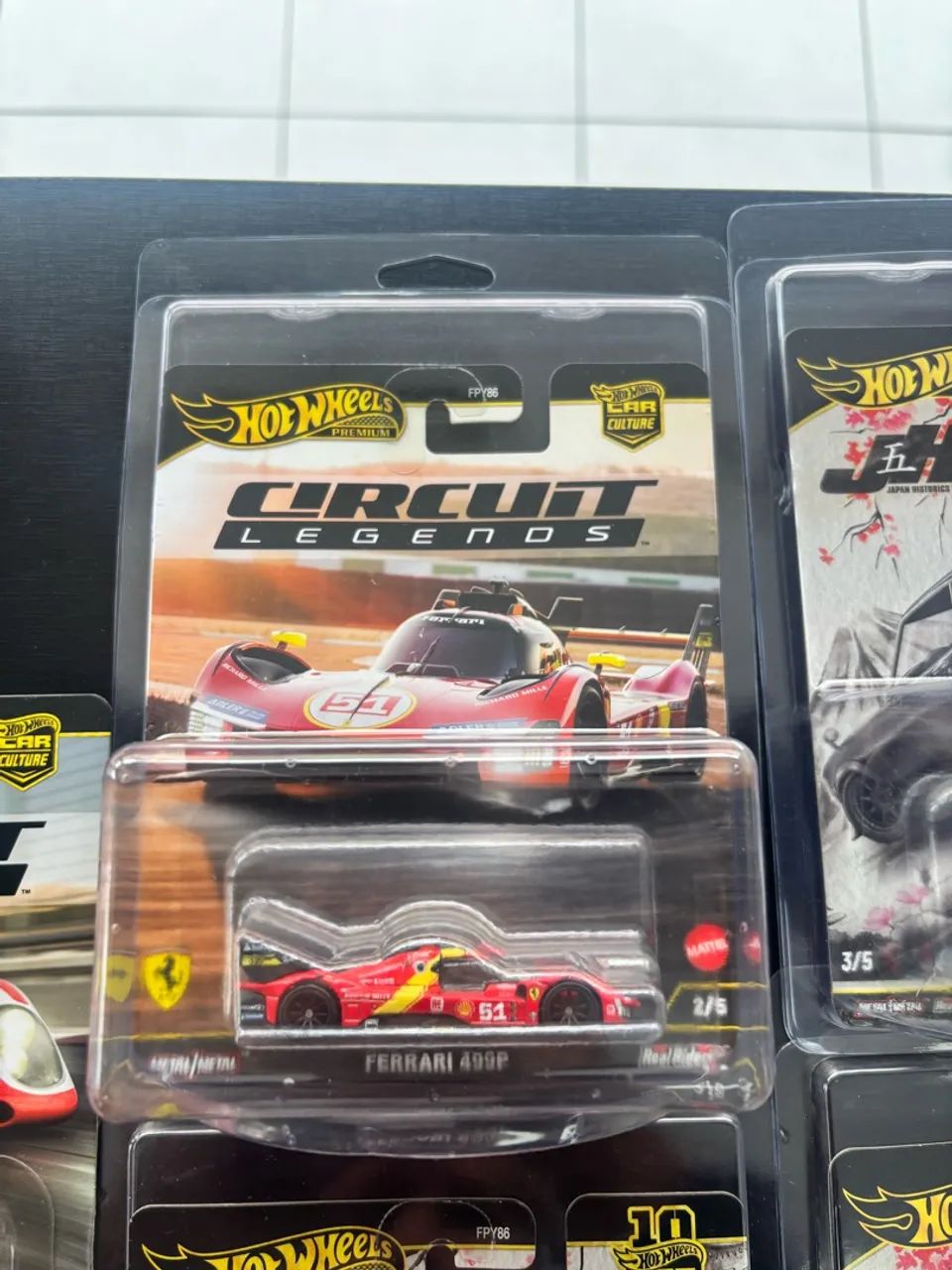 5 Miniaturas HotWheels Premium  - Foto 2