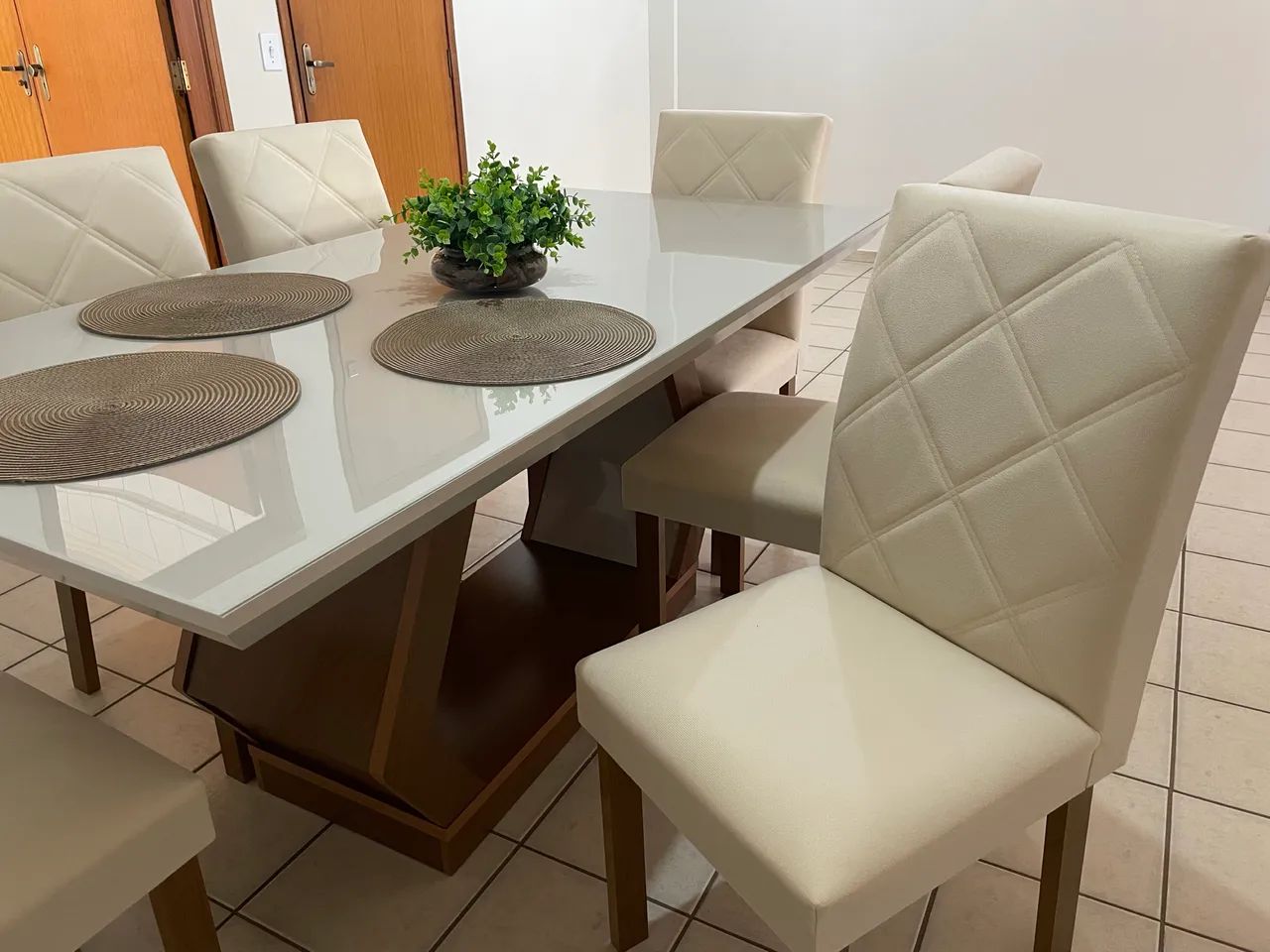 Mesa de jantar com 6 cadeiras  - Foto 2
