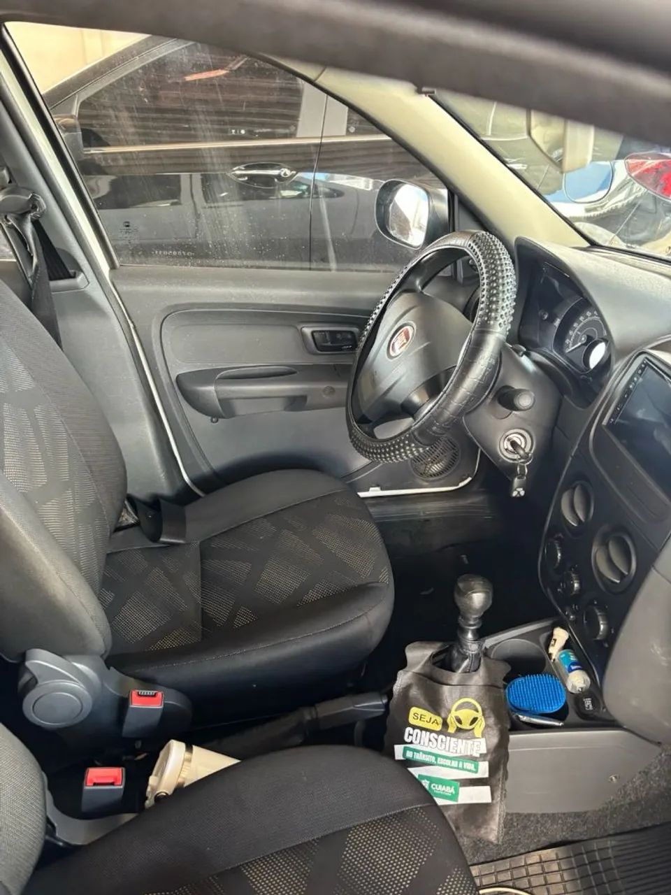 Fiat Palio Celebration 1.0 Fire Flex 8V 2P 2016 - Foto 5