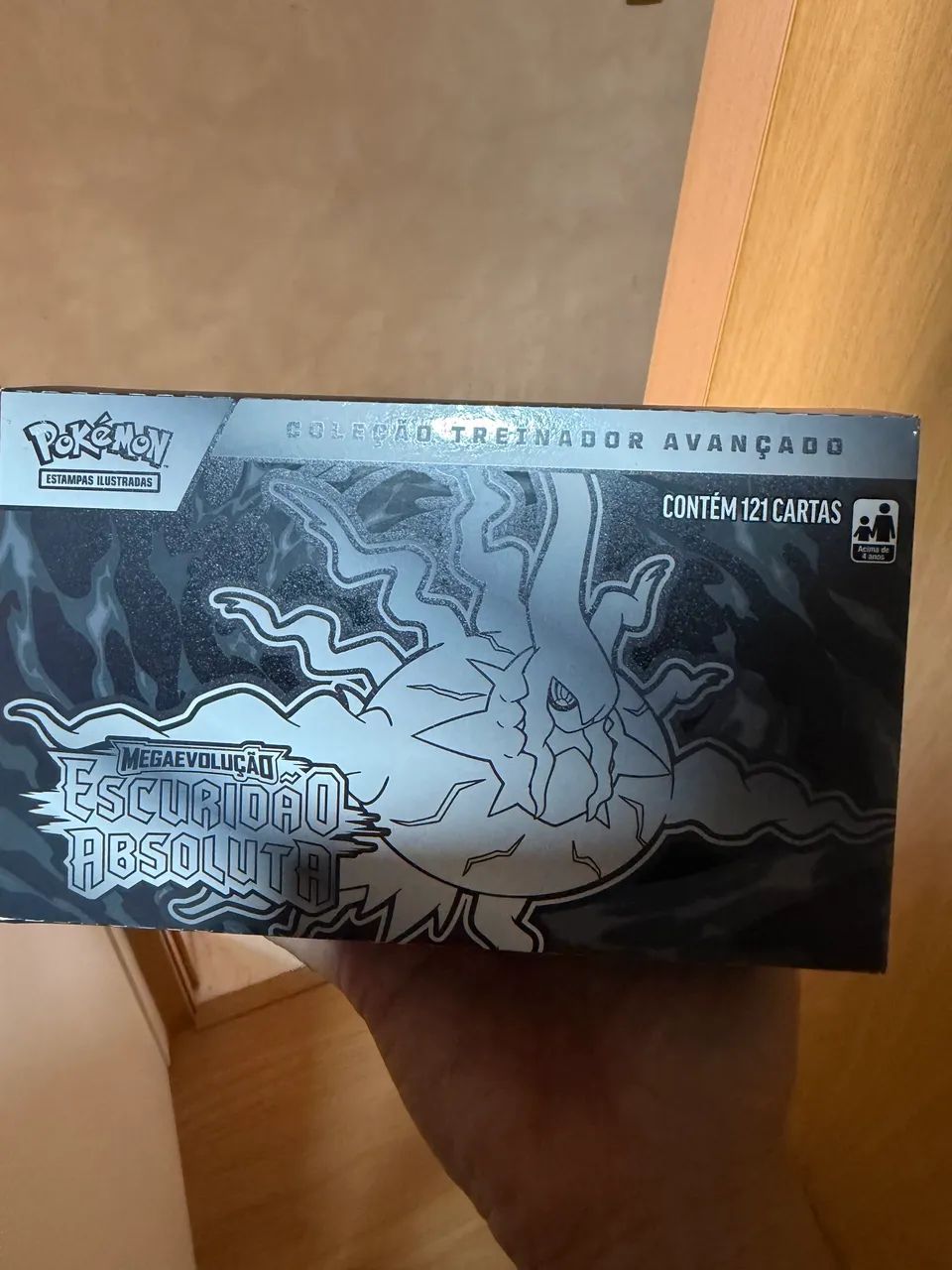 Pokémon etb de escuridão absoluta BR 