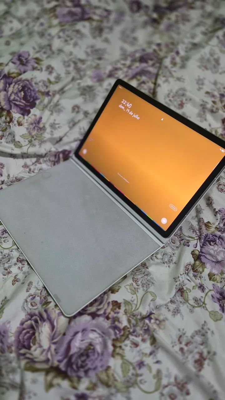 Tablet s10 fe com capa fizacao magnética  - Foto 5