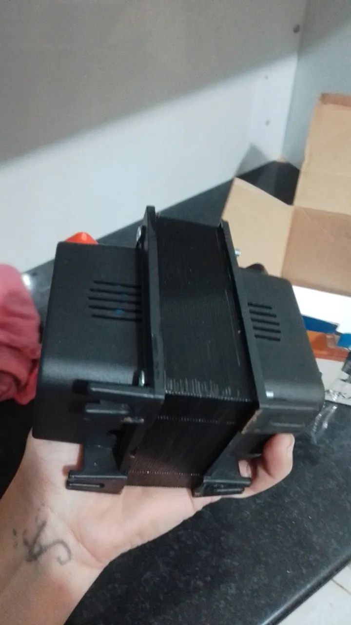 Transformador bivolt - Foto 3