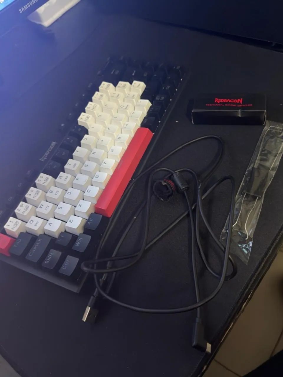 Teclado Mêcanico Redragon - Three Mode - Foto 5
