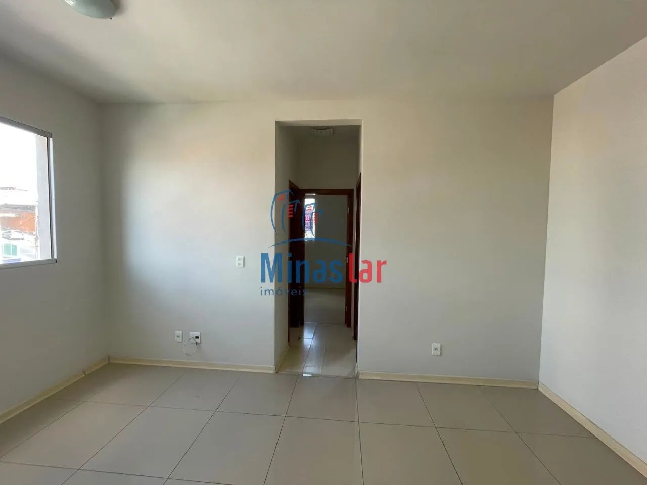Apartamento Prox. Av. Contagem - Foto 4